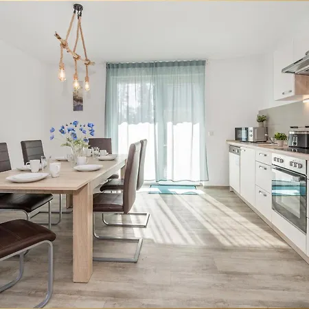 Sonneninsel Haus Sonnenschein Erdgeschoss * Loddin